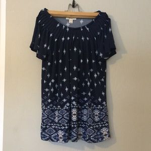✨3/20✨ NWOT blue pleated short sleeve top